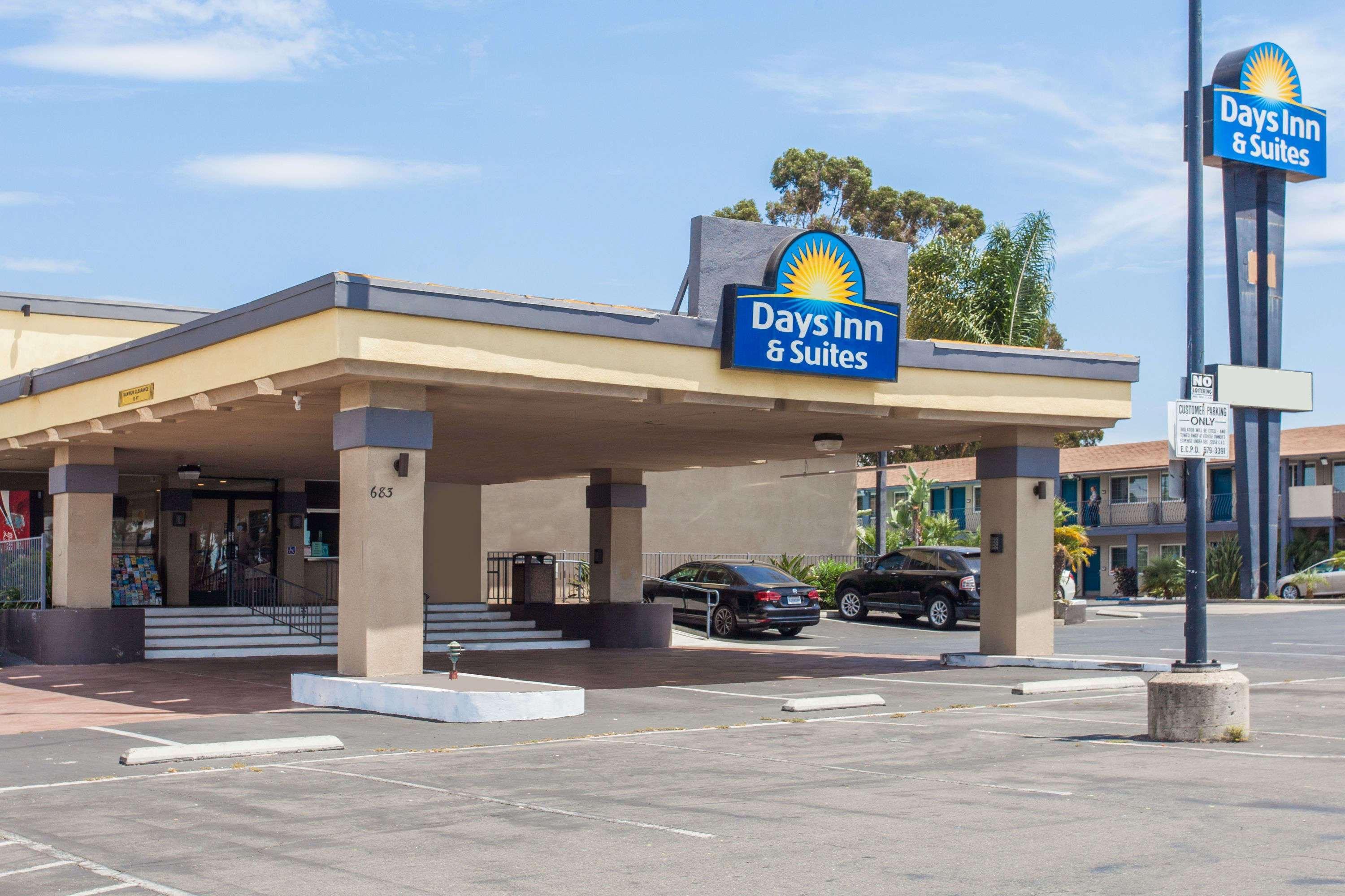 Days Inn By Wyndham San Diego-East/El Cajon Buitenkant foto